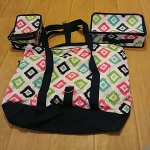 Thirty One fold over weekender with bonus